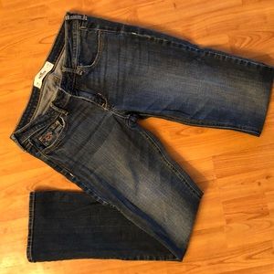 Hollister jeans size 11R, new condition